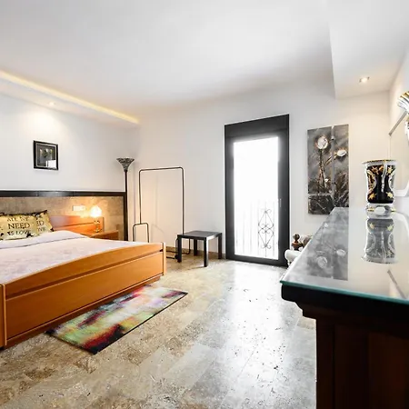 Puerto Banus Ecoathera 3 Bedroom *